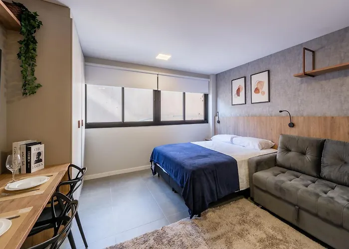 Go Carlos Gomes Apartment
